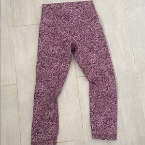 Lululemon cropped leggings